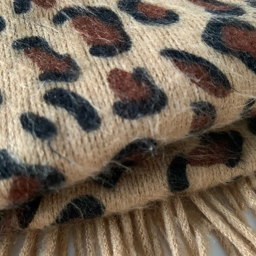 NWT•Luxurious Leopard Scarf and Glove Set by Cejon